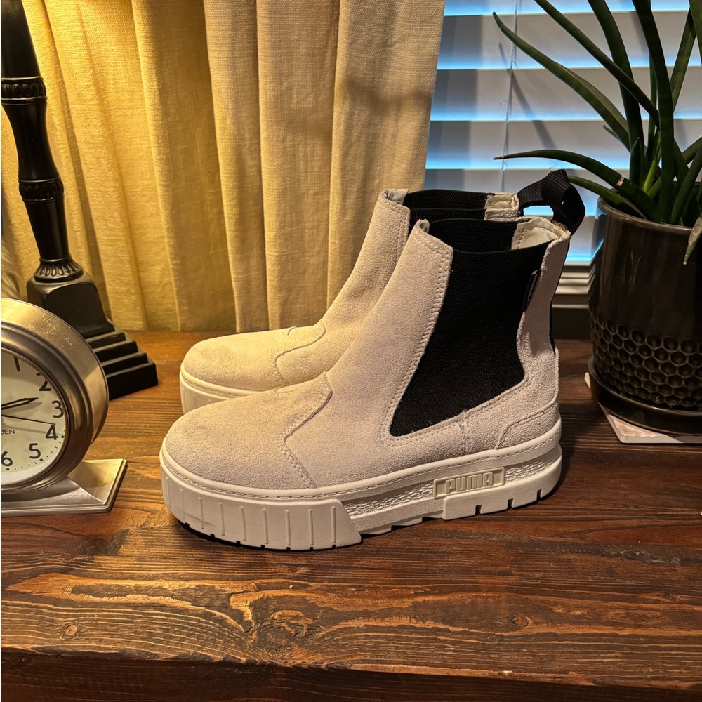 Puma Mayze Chelsea Platform Suede Boots